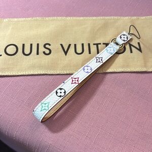 Murakami Louis Vuitton authentic phone charm w/dust bag